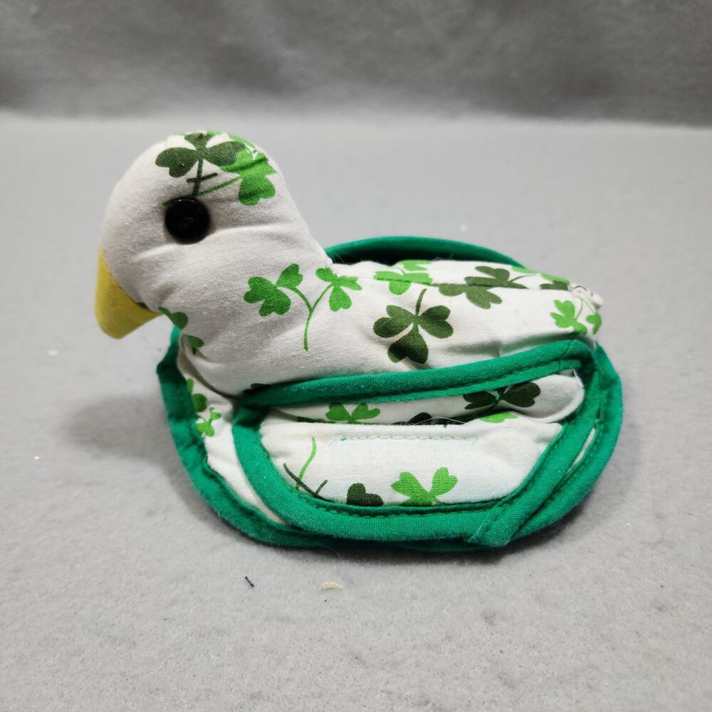 Shamrock Chicken Hen Hot Pot Finger Tip Mitten Saint Patrick's Handmade Vintage
